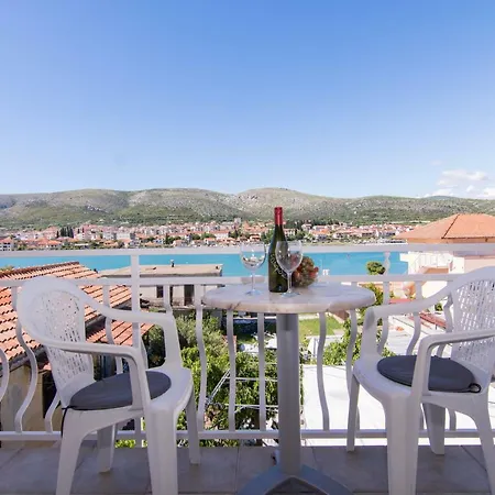 Pensjonat Jadran Trogir