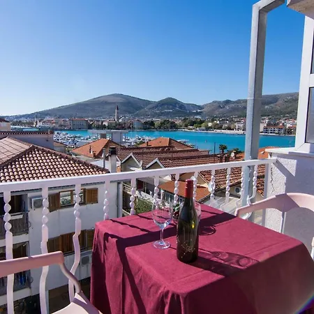 Pensjonat Jadran Trogir