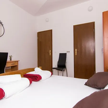 Pensjonat Jadran Trogir