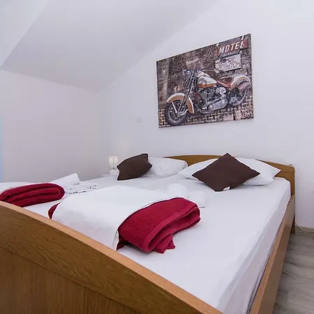 Jadran Pensjonat 3*